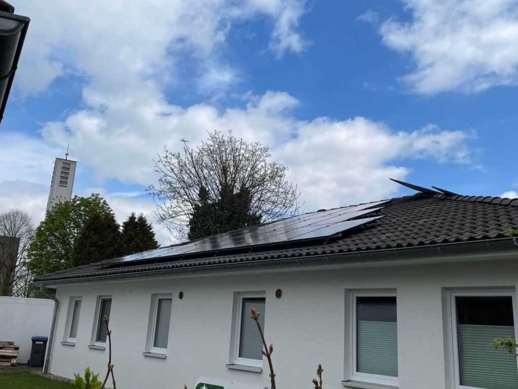 Photovoltaik-kleinanlage auf Dach